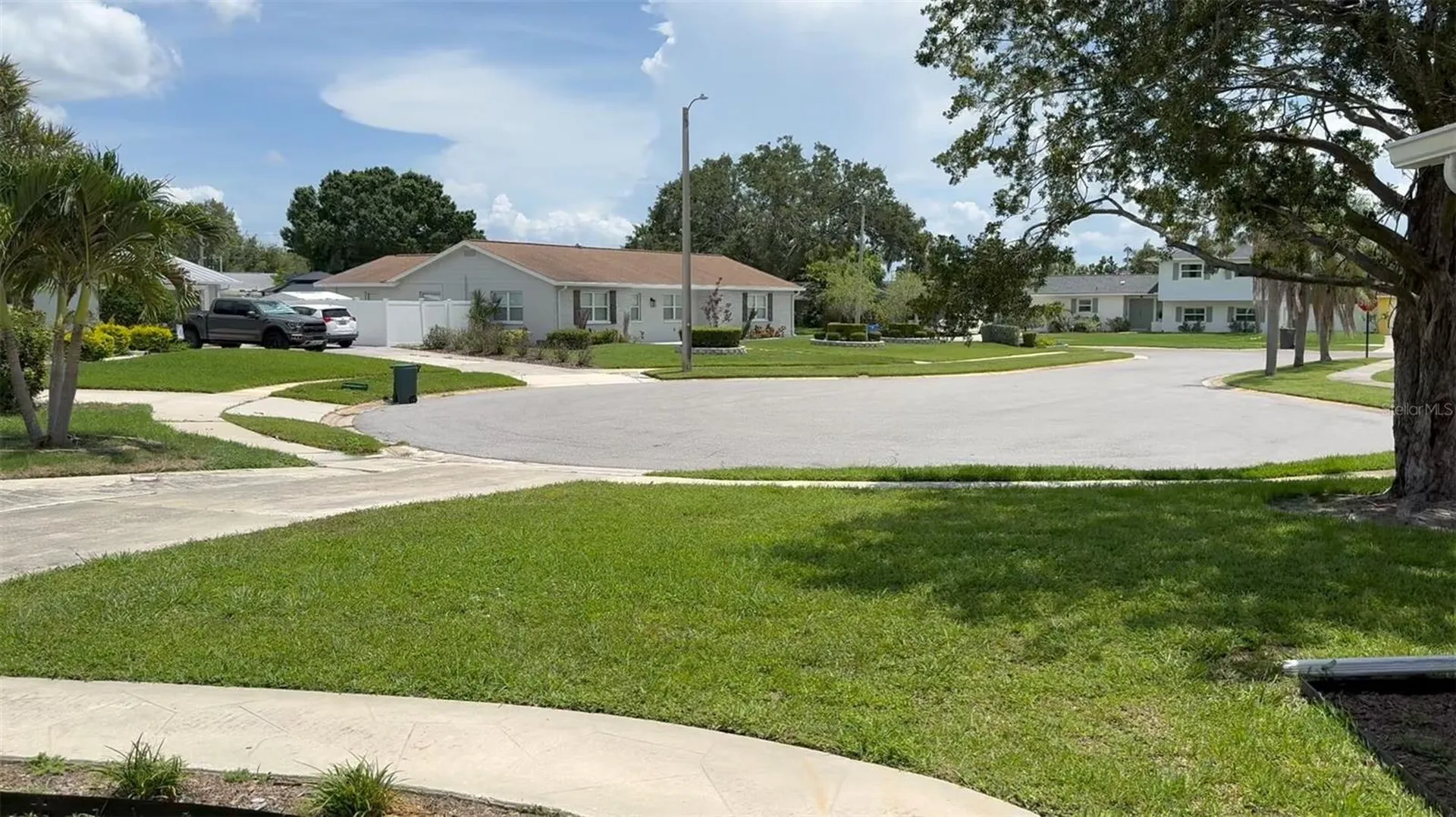 8401 Blackstone Court Tampa FL 33615