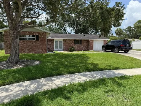 8401 Blackstone Court Tampa FL 33615