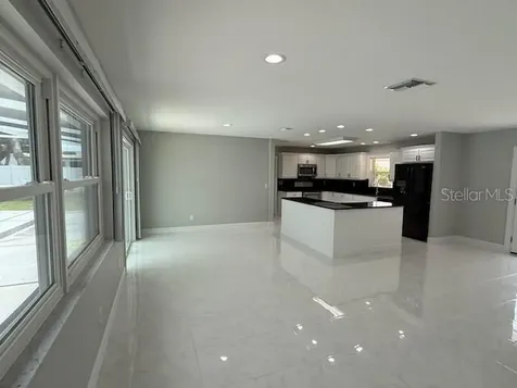 8401 Blackstone Court Tampa FL 33615