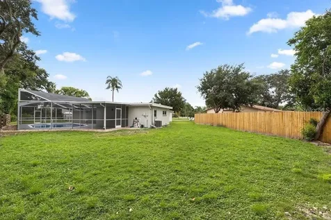 8401 Blackstone Court Tampa FL 33615