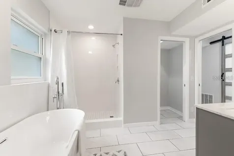 8401 Blackstone Court Tampa FL 33615
