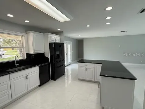 8401 Blackstone Court Tampa FL 33615