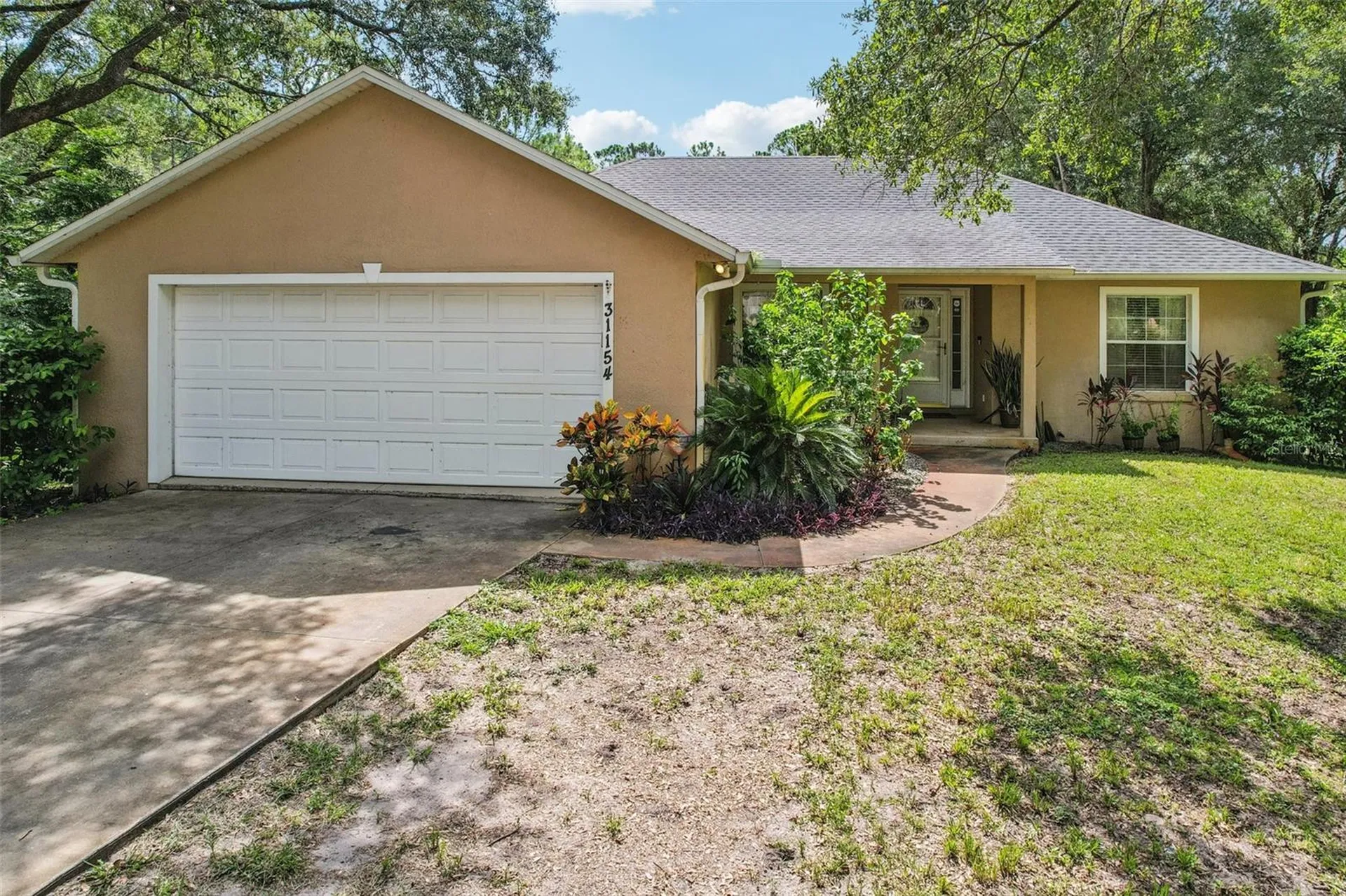 31154 Lochmore Circle Sorrento FL 32776