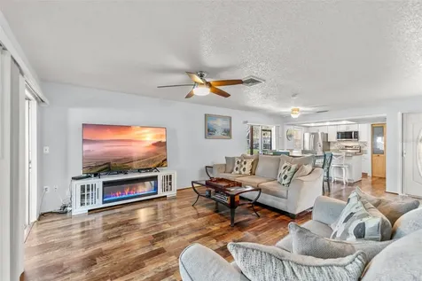 1104 W Faith Circle Bradenton FL 34212