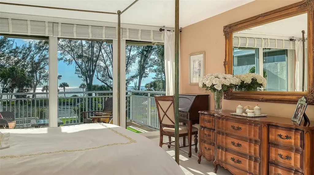 5055 Gulf Of Mexico Drive Longboat Key FL 34228