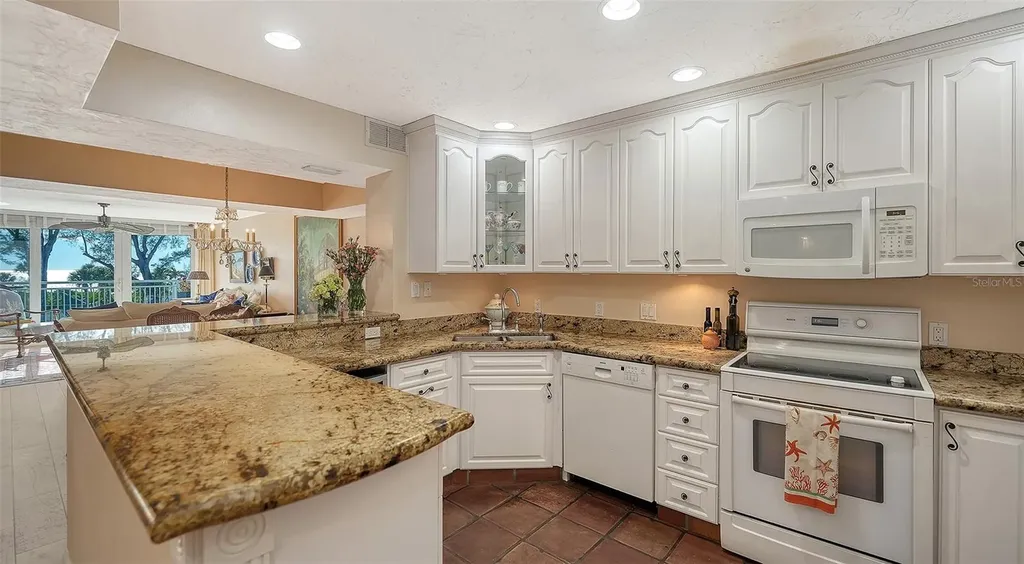 5055 Gulf Of Mexico Drive Longboat Key FL 34228