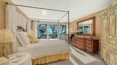 5055 Gulf Of Mexico Drive Longboat Key FL 34228