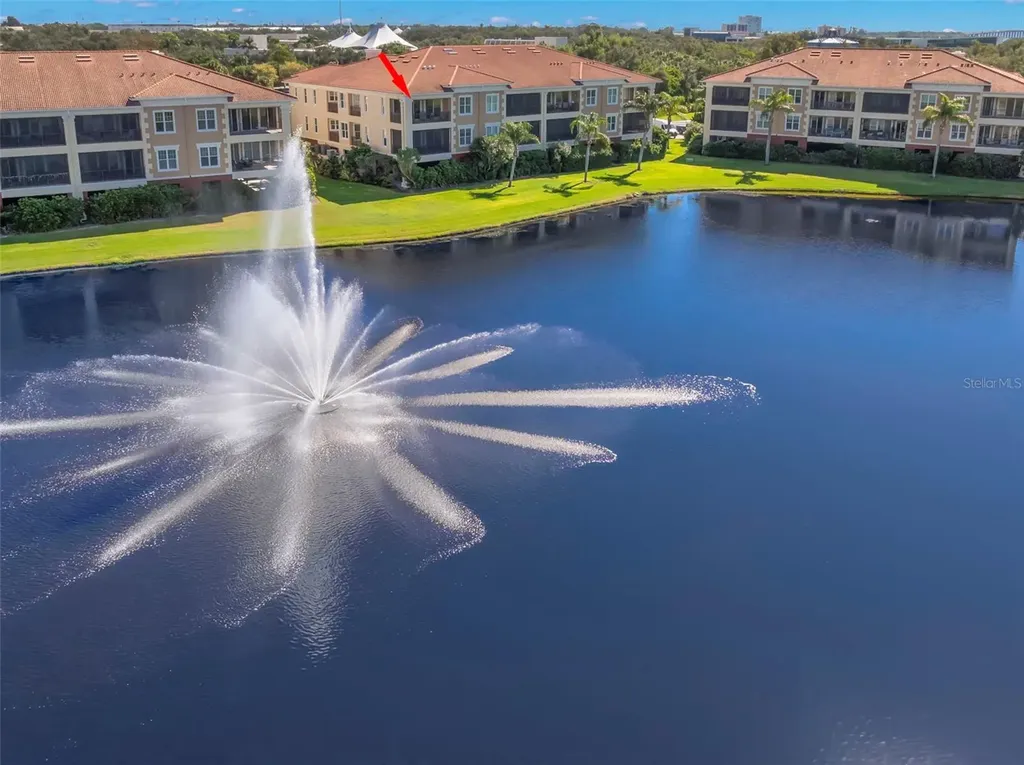 8 Franklin Court S St Petersburg FL 33711