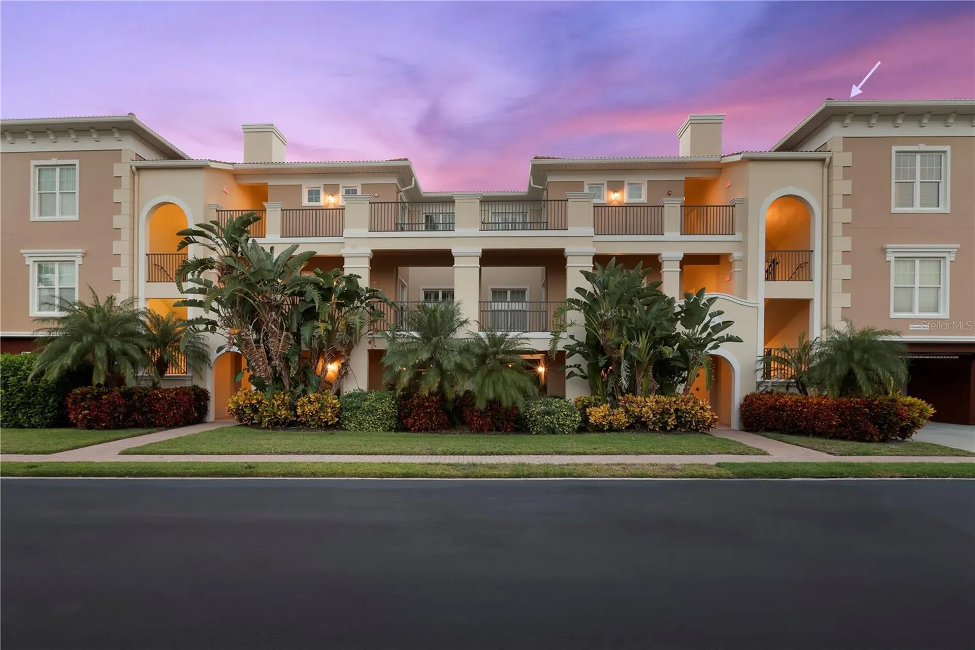 8 Franklin Court S St Petersburg FL 33711