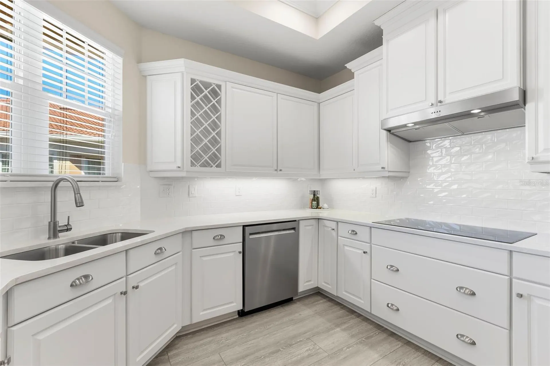 8 Franklin Court S St Petersburg FL 33711