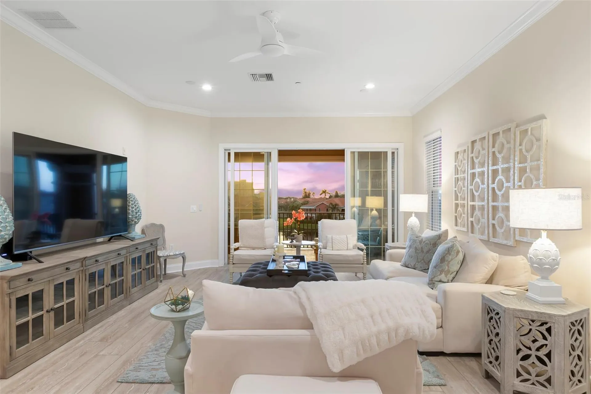 8 Franklin Court S St Petersburg FL 33711