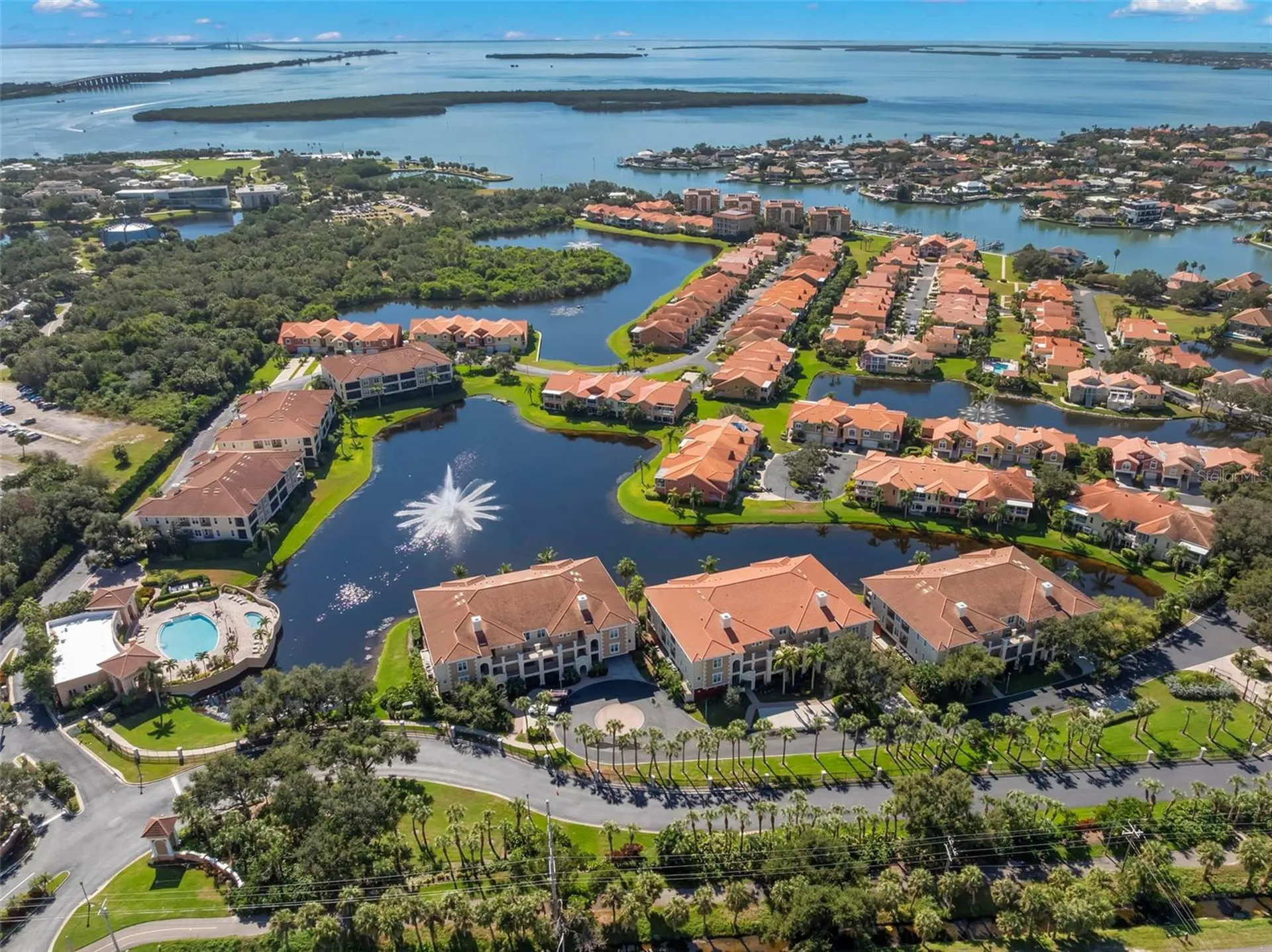 8 Franklin Court S St Petersburg FL 33711