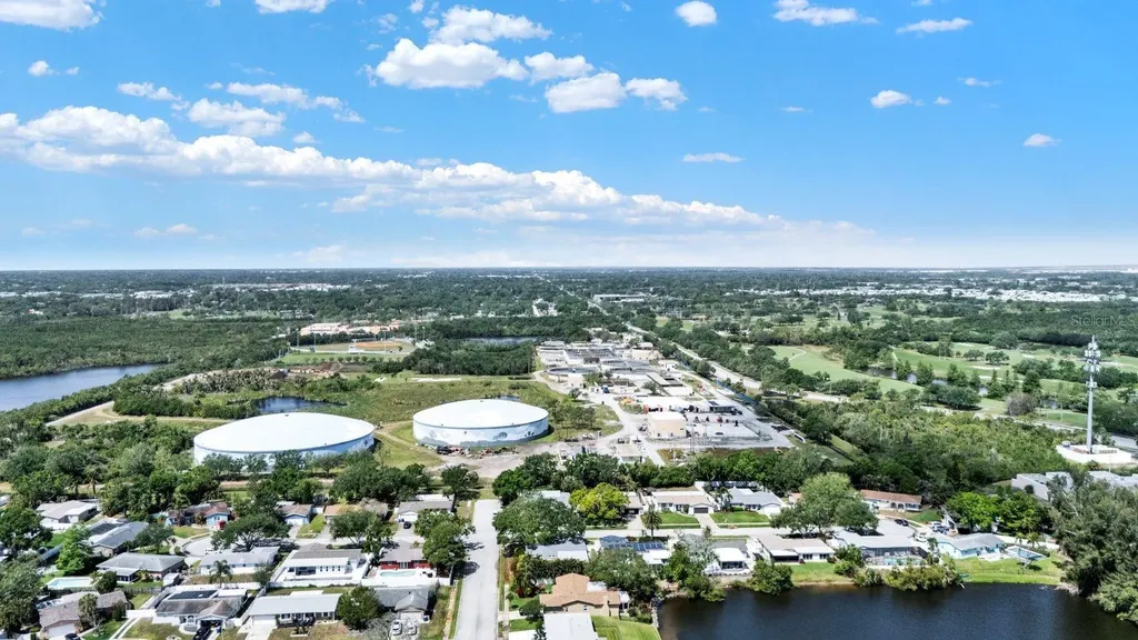 6035 19th Street NE St Petersburg FL 33703