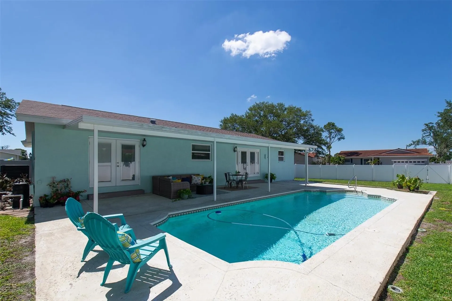 6035 19th Street NE St Petersburg FL 33703