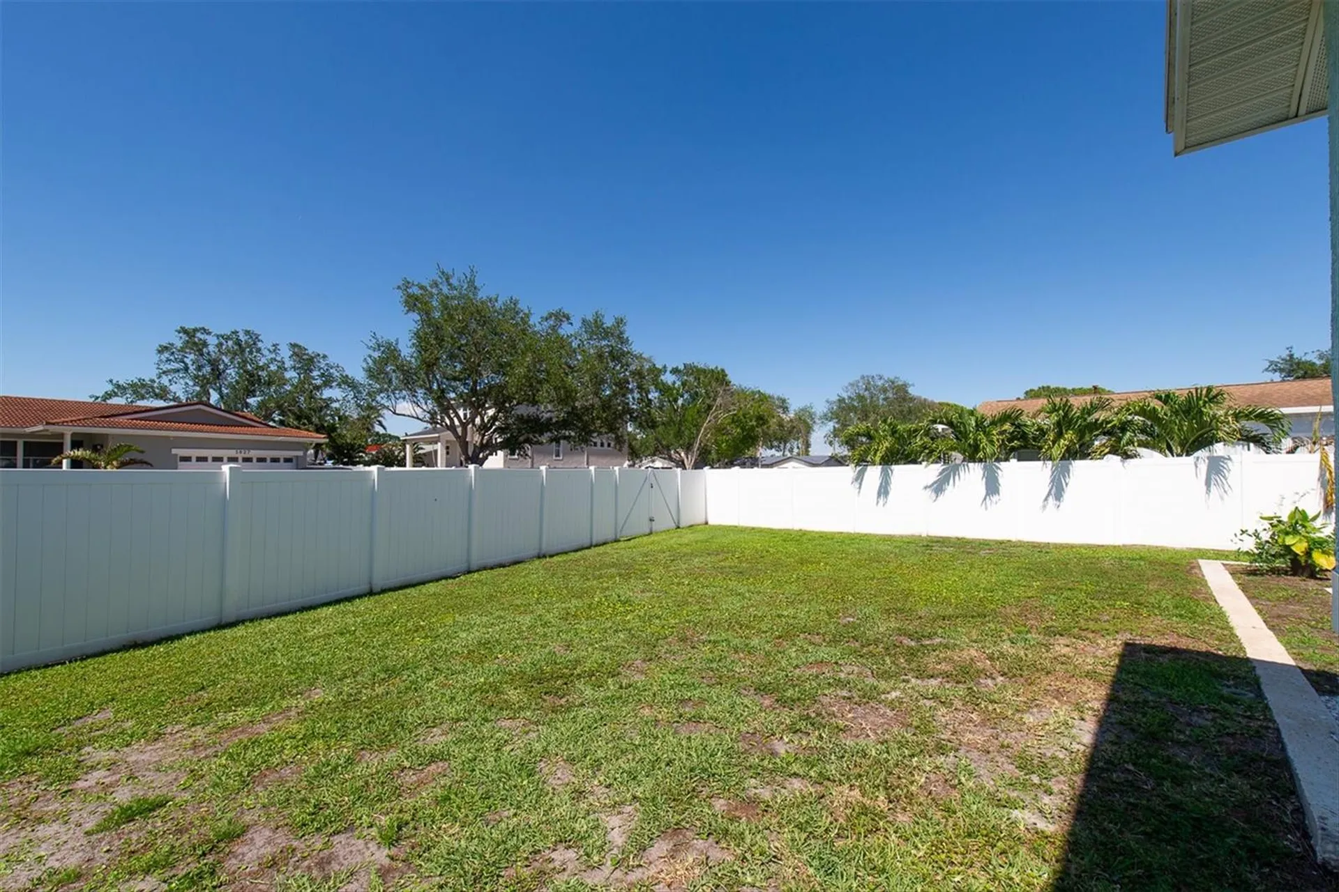 6035 19th Street NE St Petersburg FL 33703