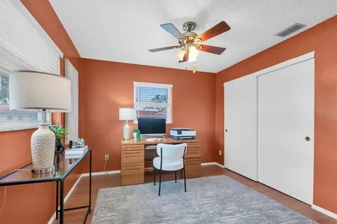 6035 19th Street NE St Petersburg FL 33703