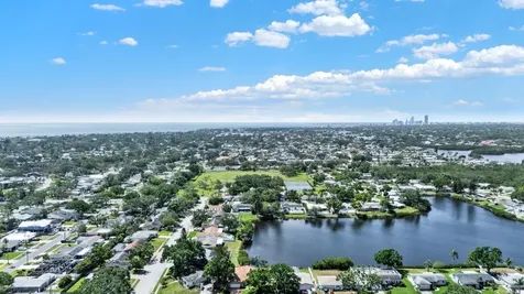 6035 19th Street NE St Petersburg FL 33703