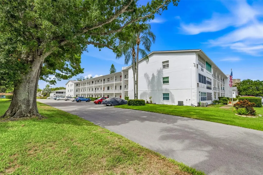 400 Glennes Lane Dunedin FL 34698
