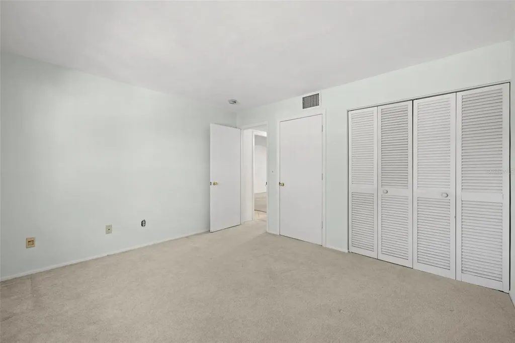 400 Glennes Lane Dunedin FL 34698