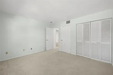 400 Glennes Lane Dunedin FL 34698
