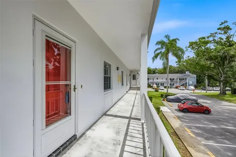 400 Glennes Lane Dunedin FL 34698