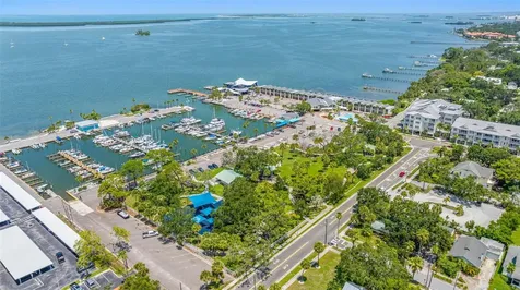 400 Glennes Lane Dunedin FL 34698