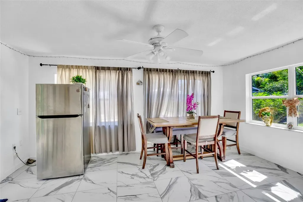 2512 S 13th Street Fort Pierce FL 34982