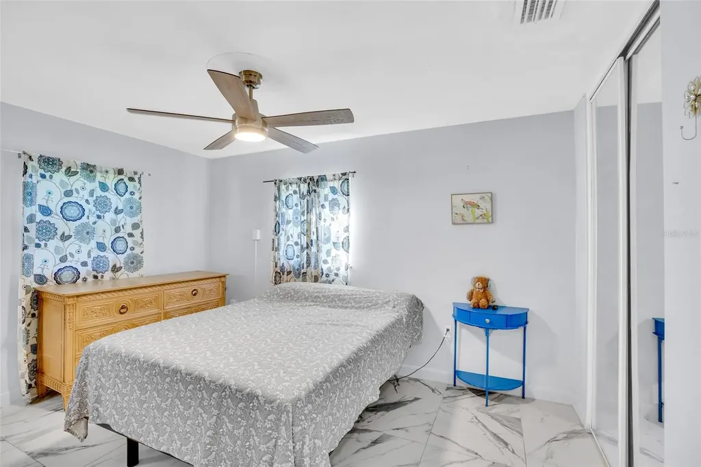 2512 S 13th Street Fort Pierce FL 34982