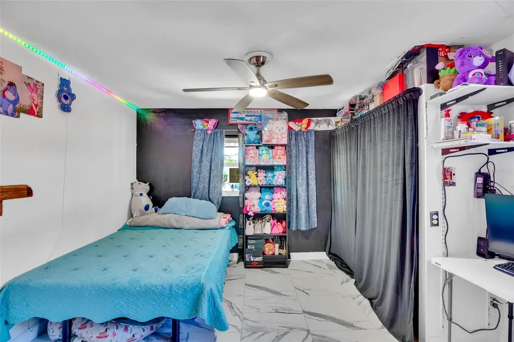 2512 S 13th Street Fort Pierce FL 34982