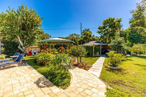 2512 S 13th Street Fort Pierce FL 34982