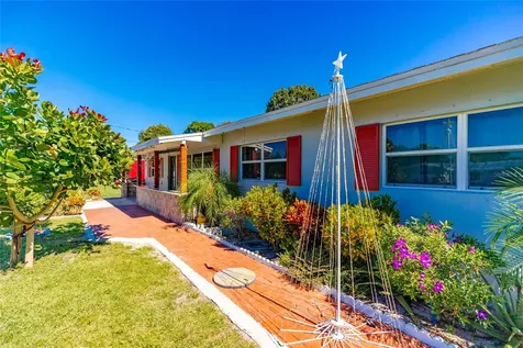 2512 S 13th Street Fort Pierce FL 34982
