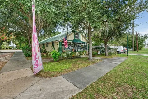 237 E Plymouth Avenue Deland FL 32724