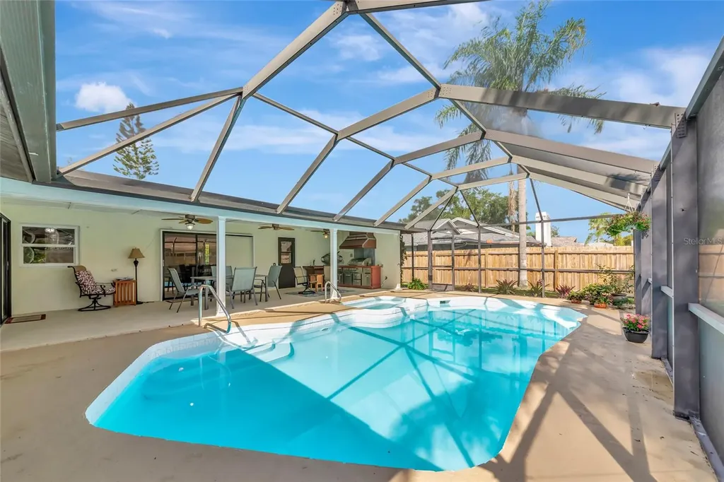 4656 Alexander Pope Lane Sarasota FL 34241