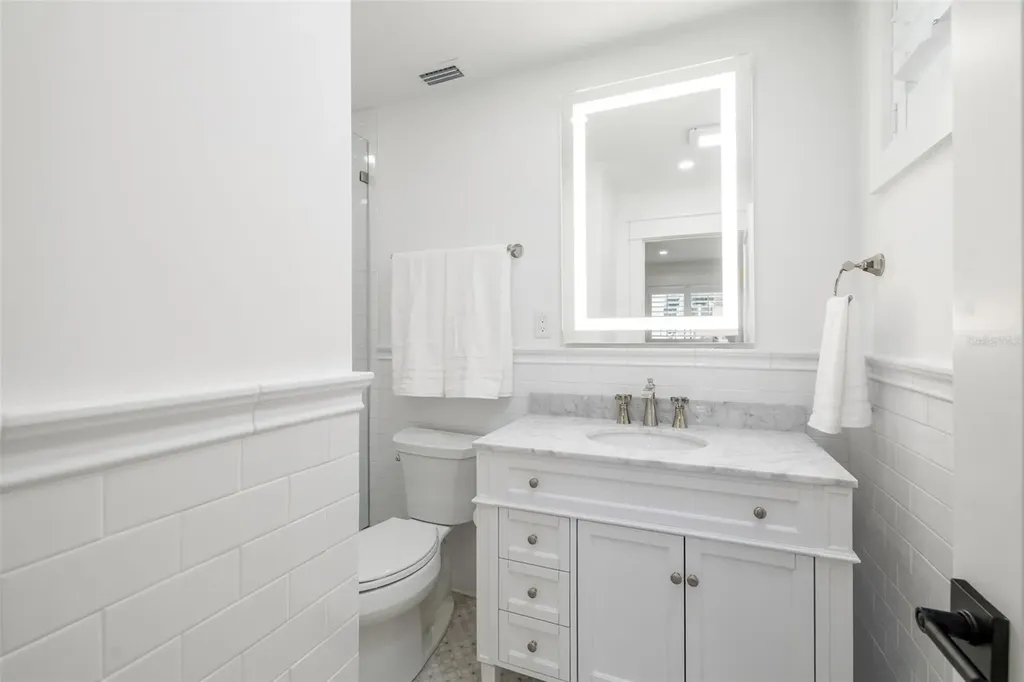 1705 Field Road Sarasota FL 34231