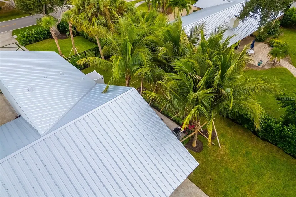 1705 Field Road Sarasota FL 34231