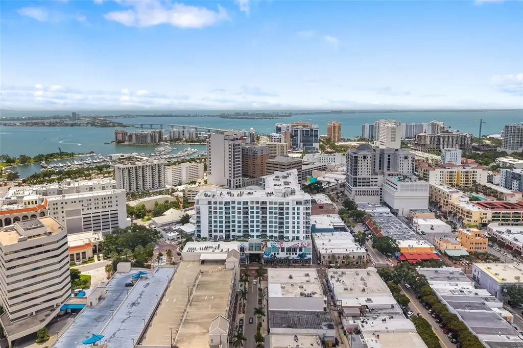 1705 Field Road Sarasota FL 34231
