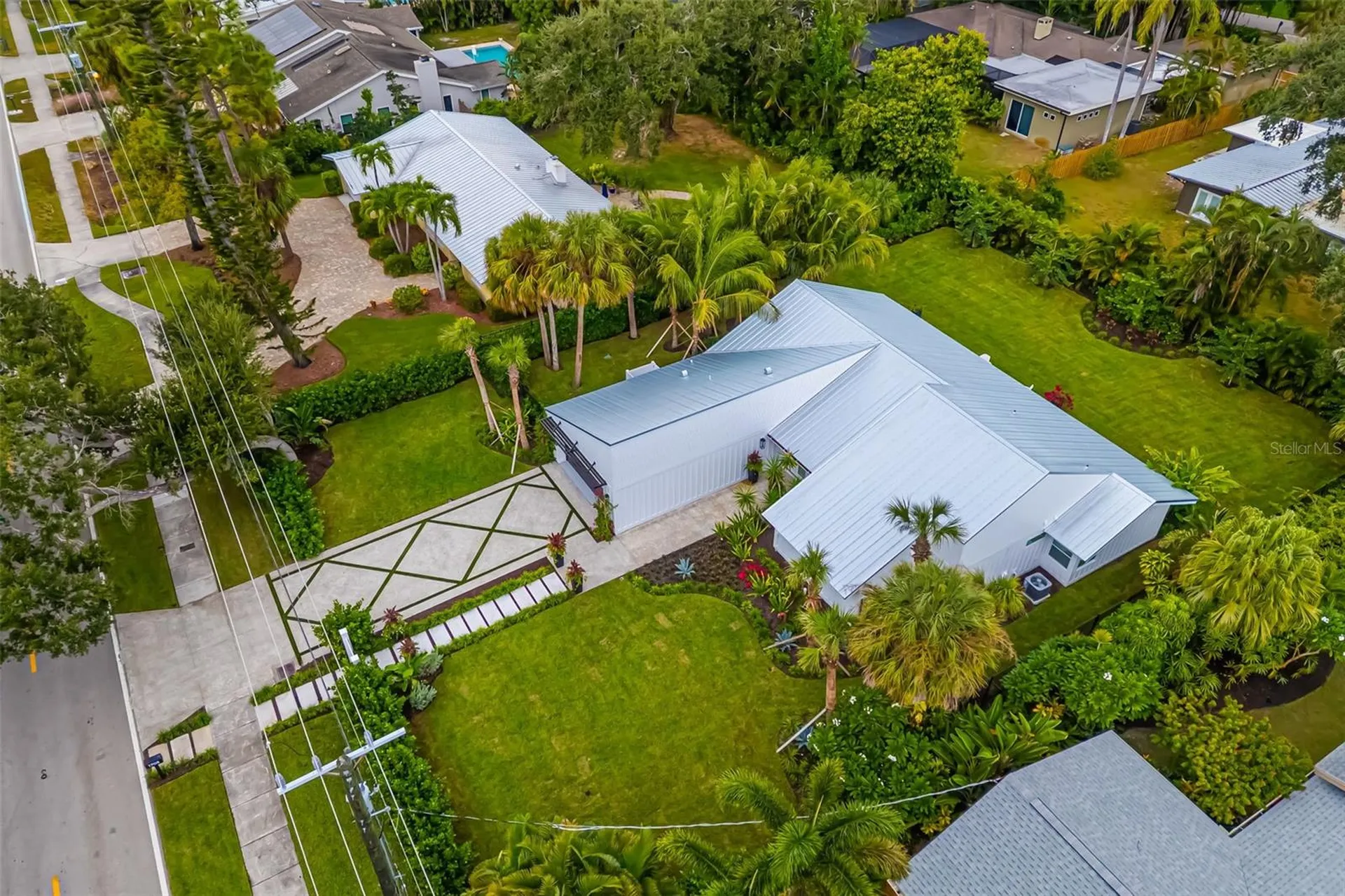 1705 Field Road Sarasota FL 34231