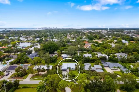 1705 Field Road Sarasota FL 34231