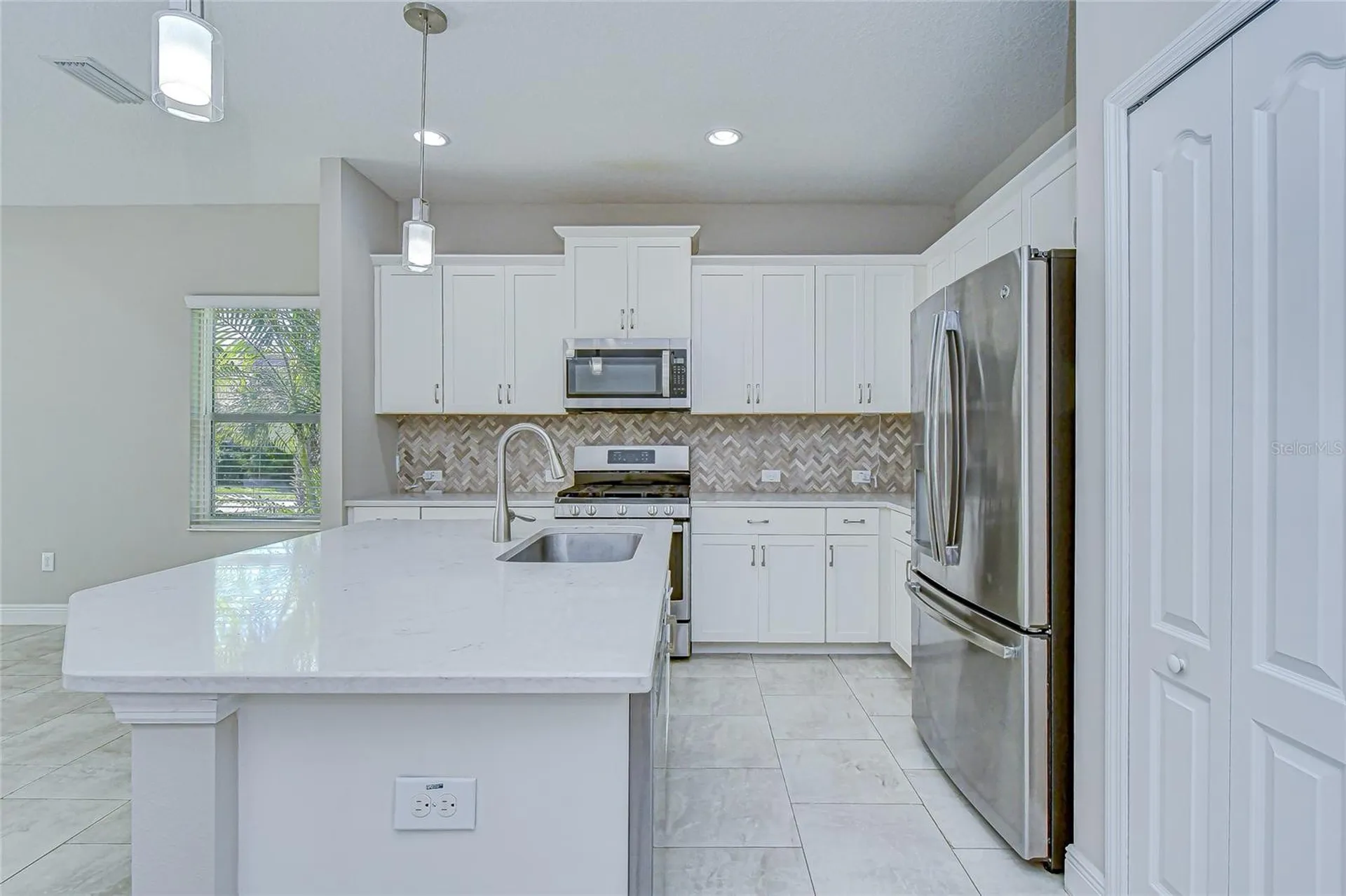 13605 Circa Crossing Drive Lithia FL 33547