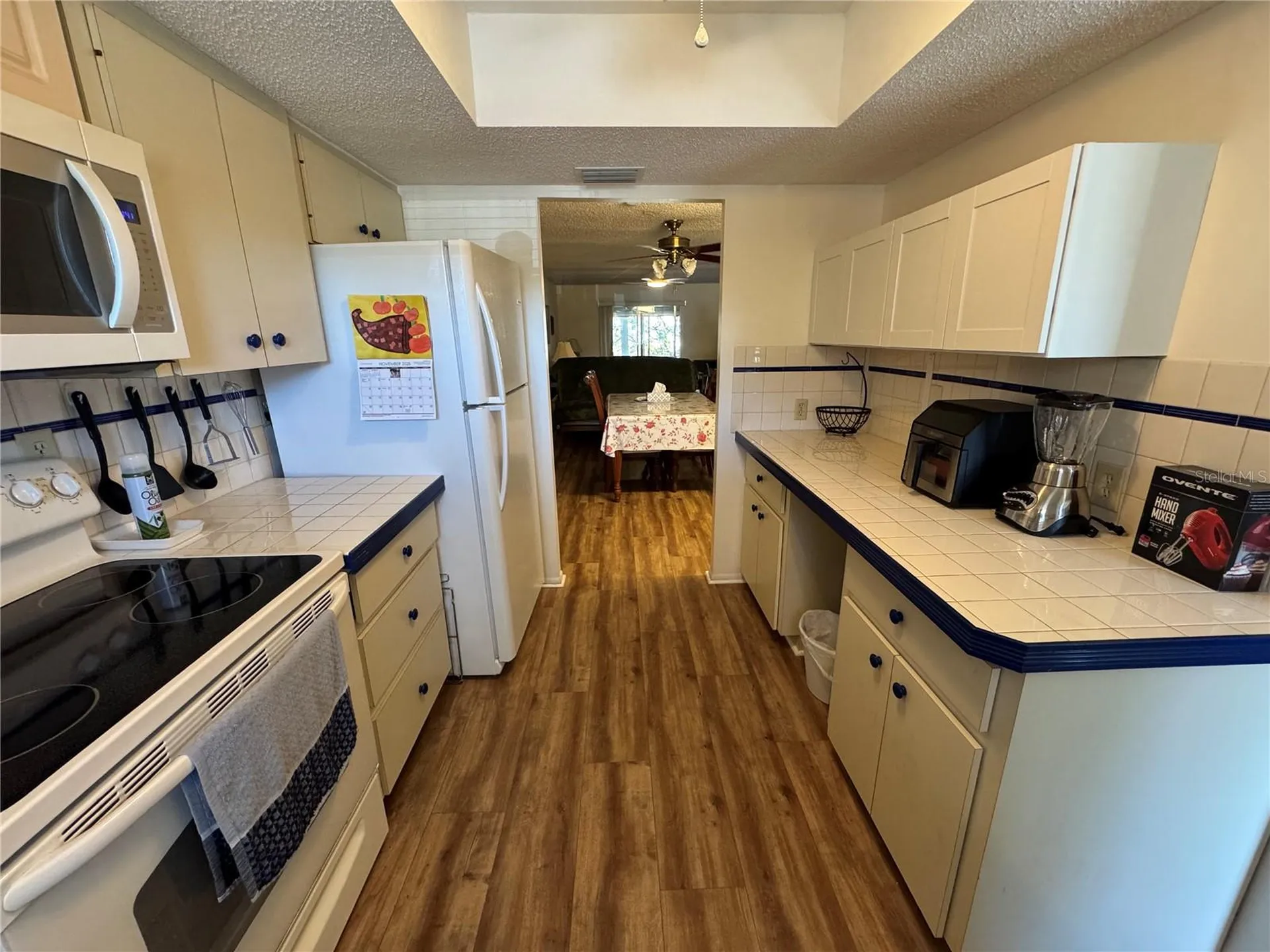 3122 Lake Bayshore Drive Bradenton FL 34205