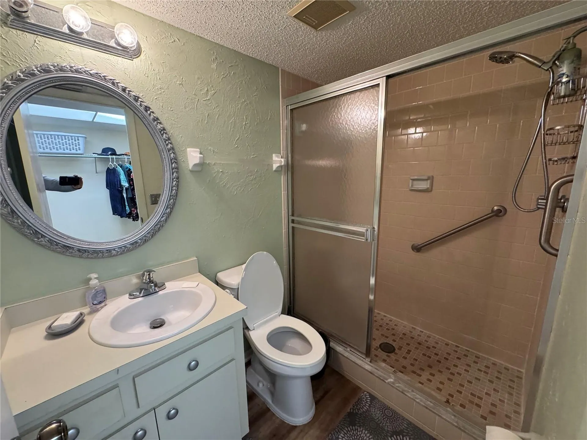 3122 Lake Bayshore Drive Bradenton FL 34205