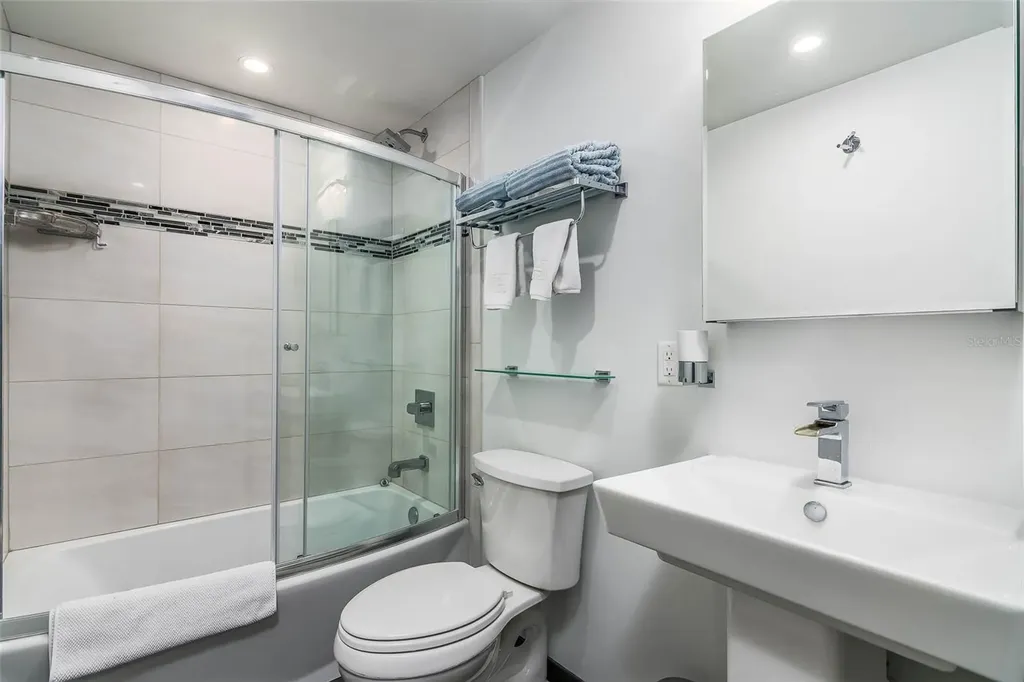 1208 River Drive Melbourne FL 32901