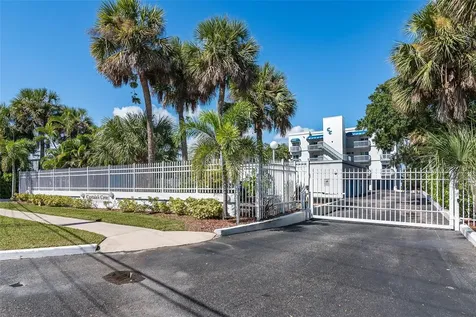 1208 River Drive Melbourne FL 32901