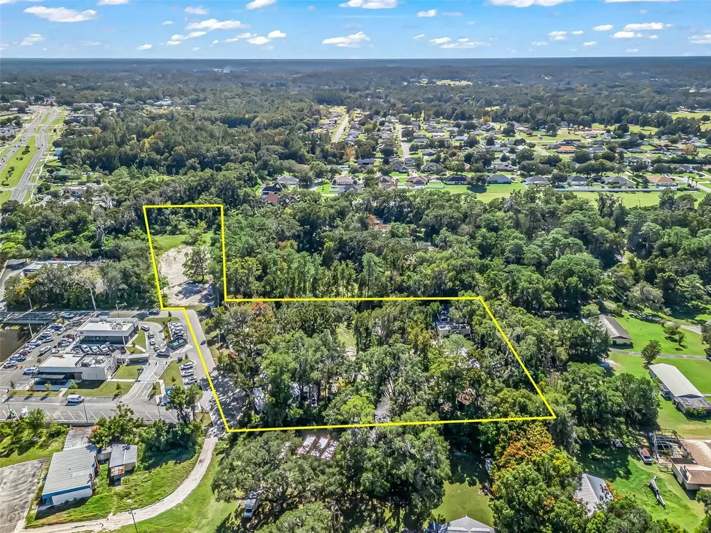 10366 S Us Highway 441 Belleview FL 34420