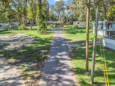 10366 S Us Highway 441 Belleview FL 34420