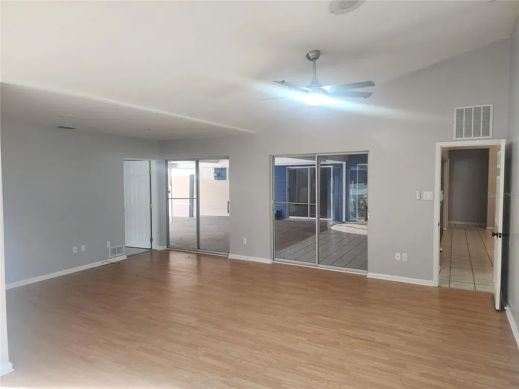 24 Sandalwood Drive Davenport FL 33837