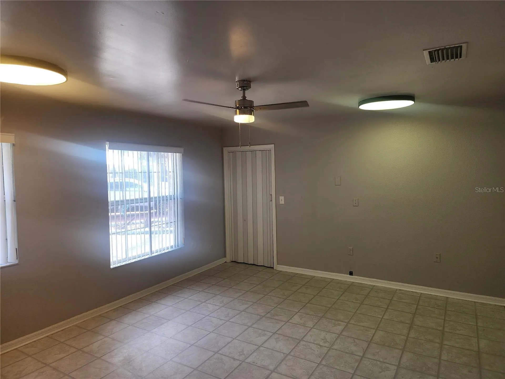 24 Sandalwood Drive Davenport FL 33837
