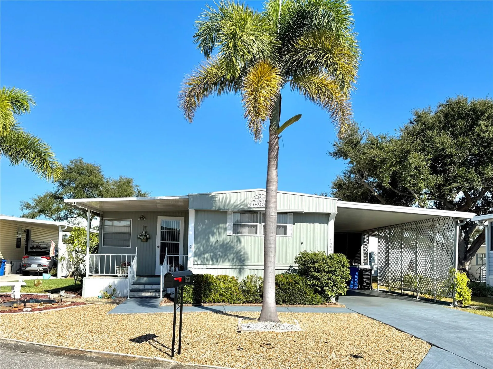 123 Saint Kitts Way Apollo Beach FL 33572