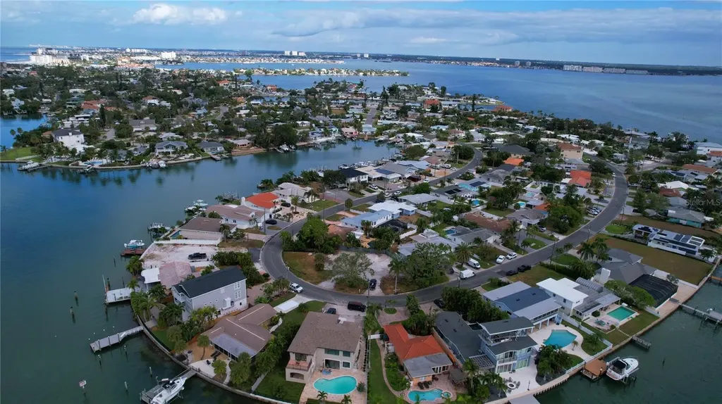 3615 Belle Vista Drive E St Pete Beach FL 33706