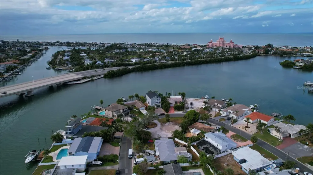 3615 Belle Vista Drive E St Pete Beach FL 33706
